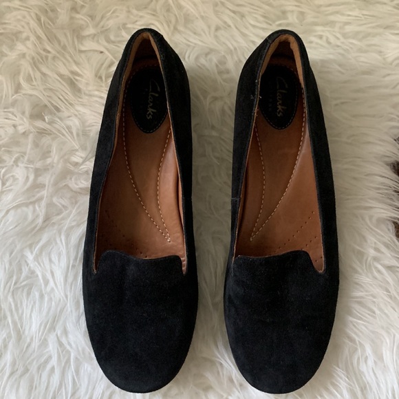 Clarks suede slip-on loafers with slight inside wedge for comfort Sz 10 EUC - Picture 11 of 13